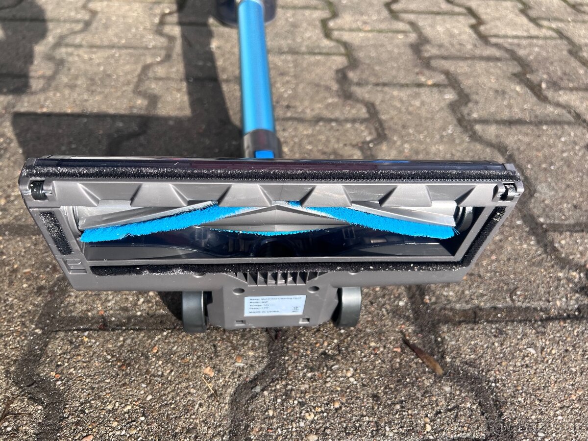 Bezdrátový tyčový vysavač - 5