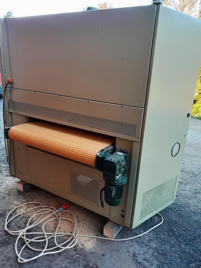 Širokopásová bruska SCM - 5