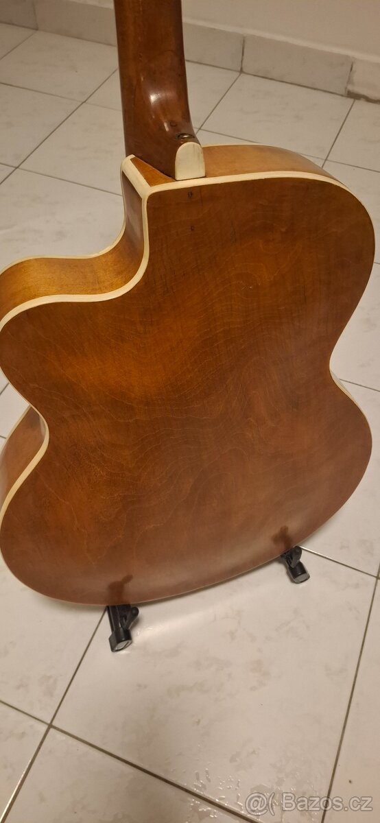 Kytara Nemecka gibsonka - 5