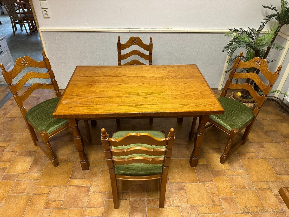 Rustikální jídelní set. Rozkládací stůl + 4 židle. - 5