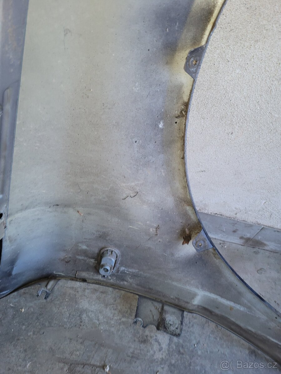 Blatník Passat B5.5 Černá - 5