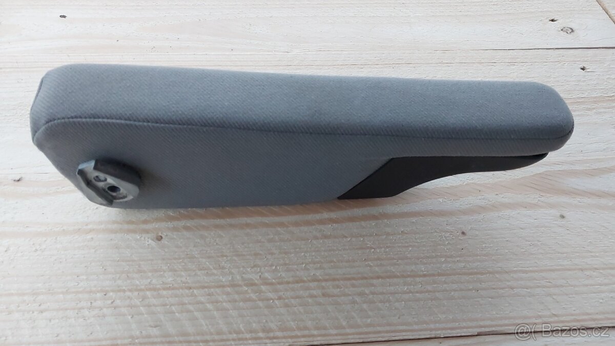 VW Transporter T4 – Opěrka ruky levá šedá - 5