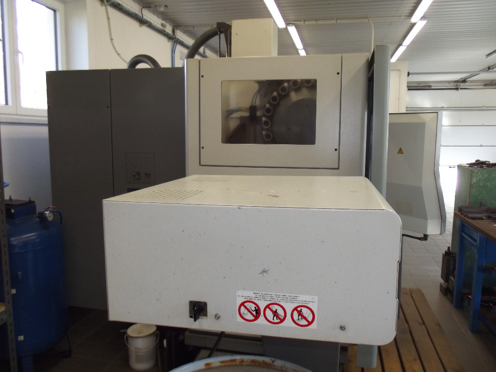 Obráběcí centrum DMG DMC 835 V - 5