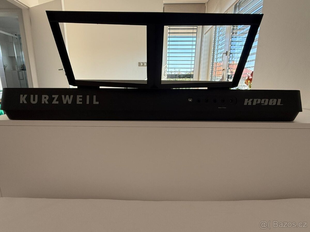 Kurzweil KP90L Keyboard s dynamikou - 5