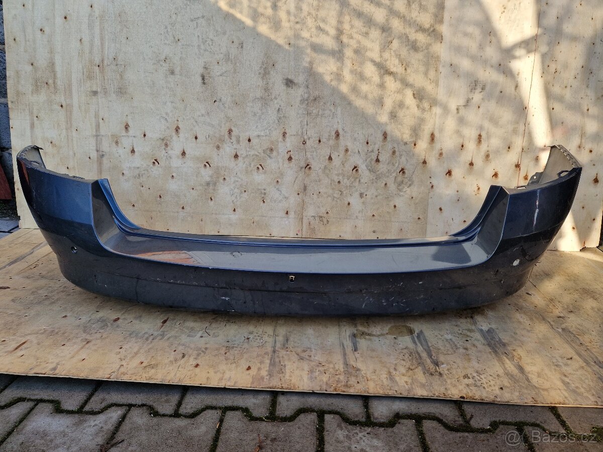 Prodám náhradní díly na Jaguar XF - 5