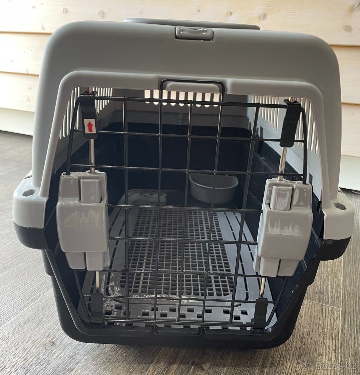 Kvalitní plastová přepravka pro kočku/psa - 5