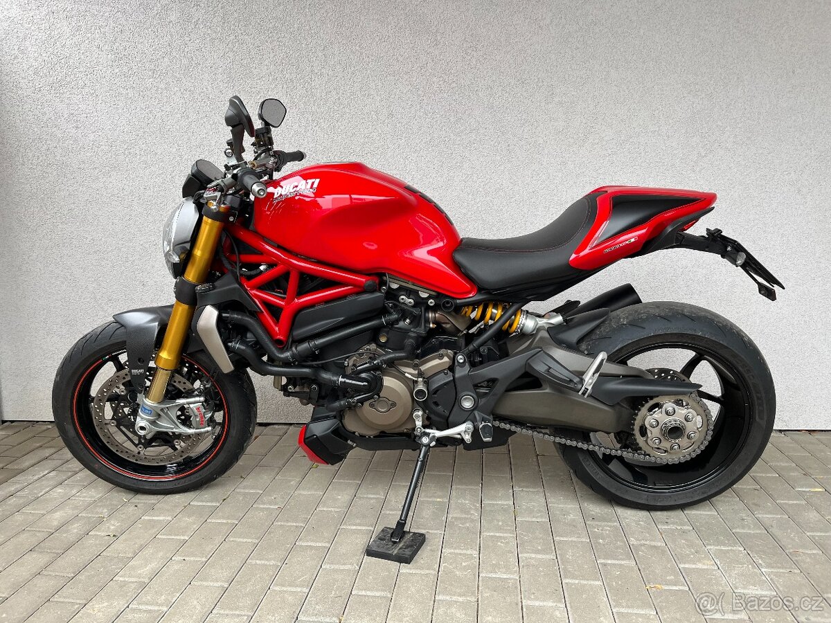 Ducati Monster 1200 S - 5