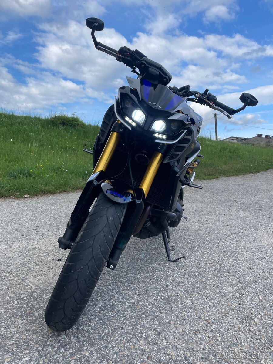 Yamaha mt09-SP - 5