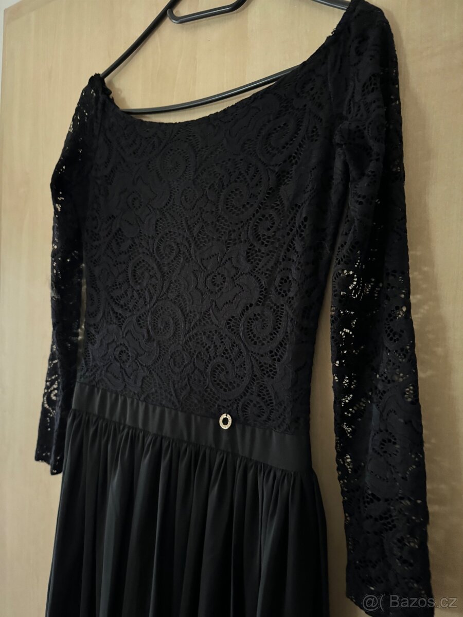 Dlouhé večerní šaty - 5