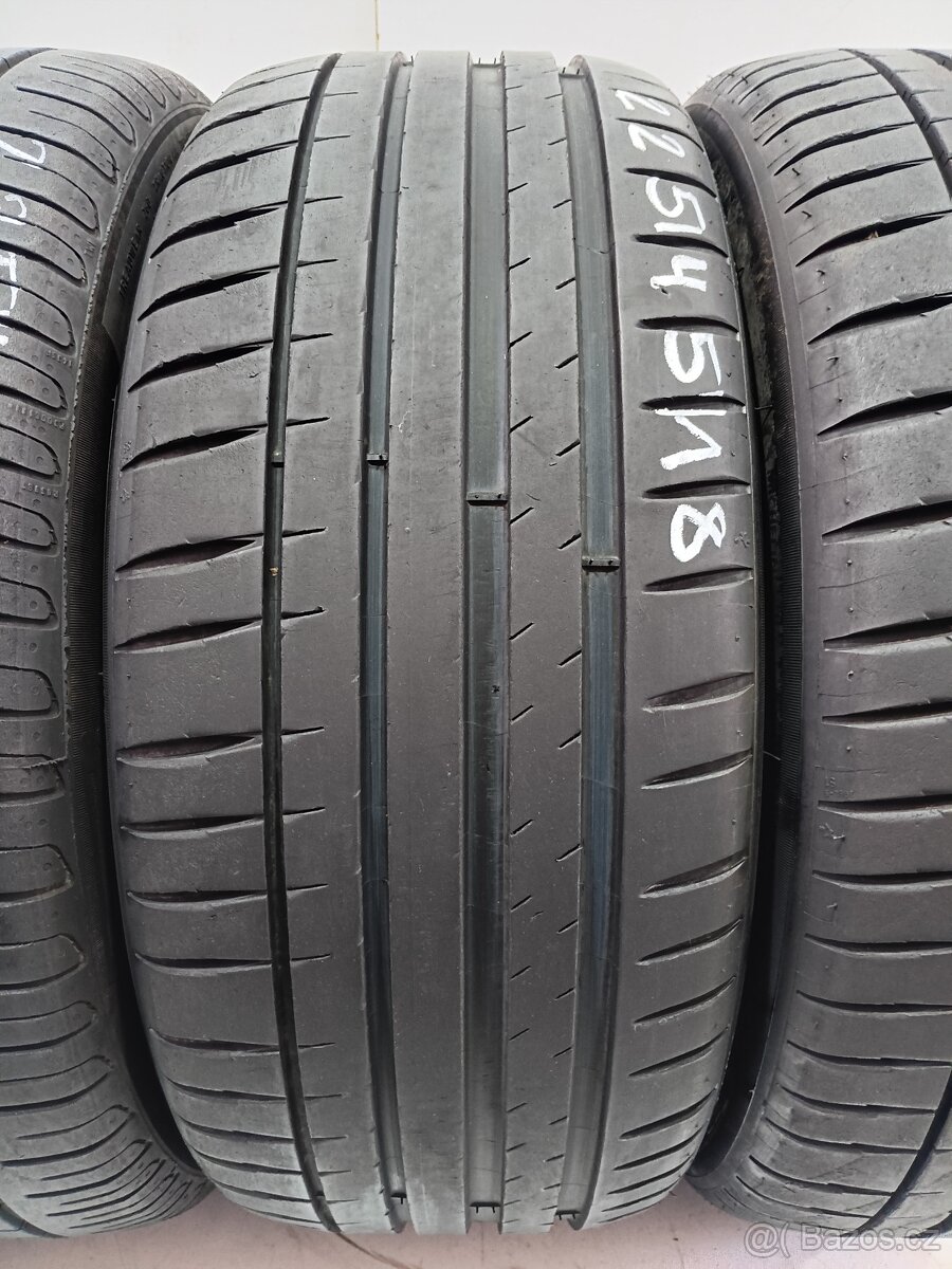 Letní pneu 225/45/18 Pirelli+Michelin - 5