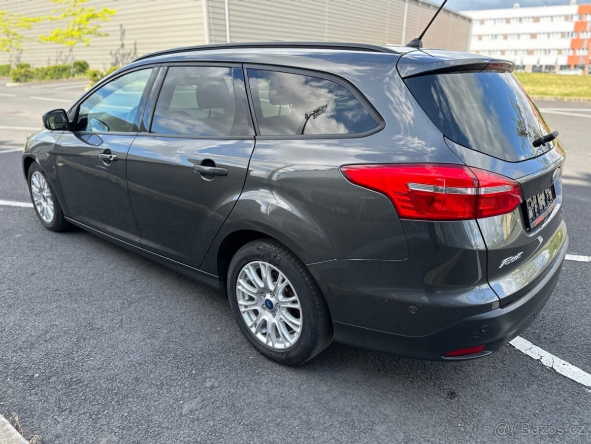 Nabídka Ford Focus 1.0EcoBoost 92kw - 5