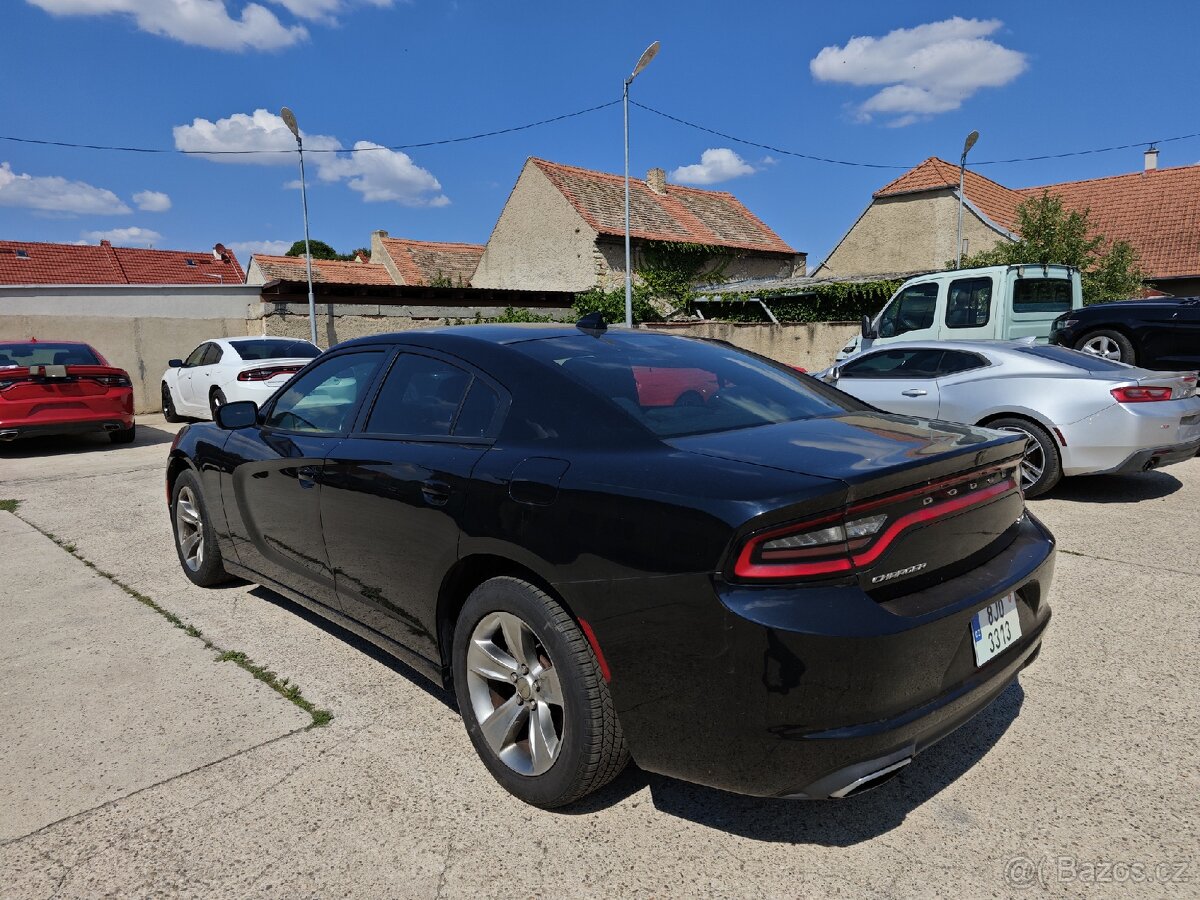 Dodge Charger - 5