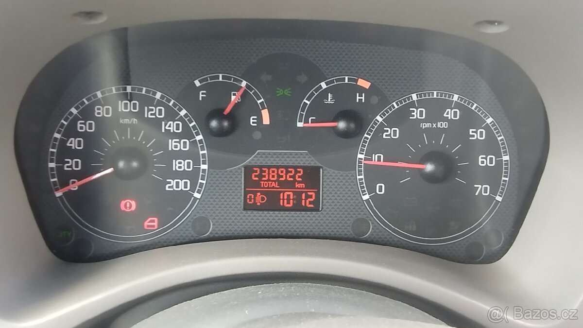 Fiat Panda 2 na náhradní díly. - 5