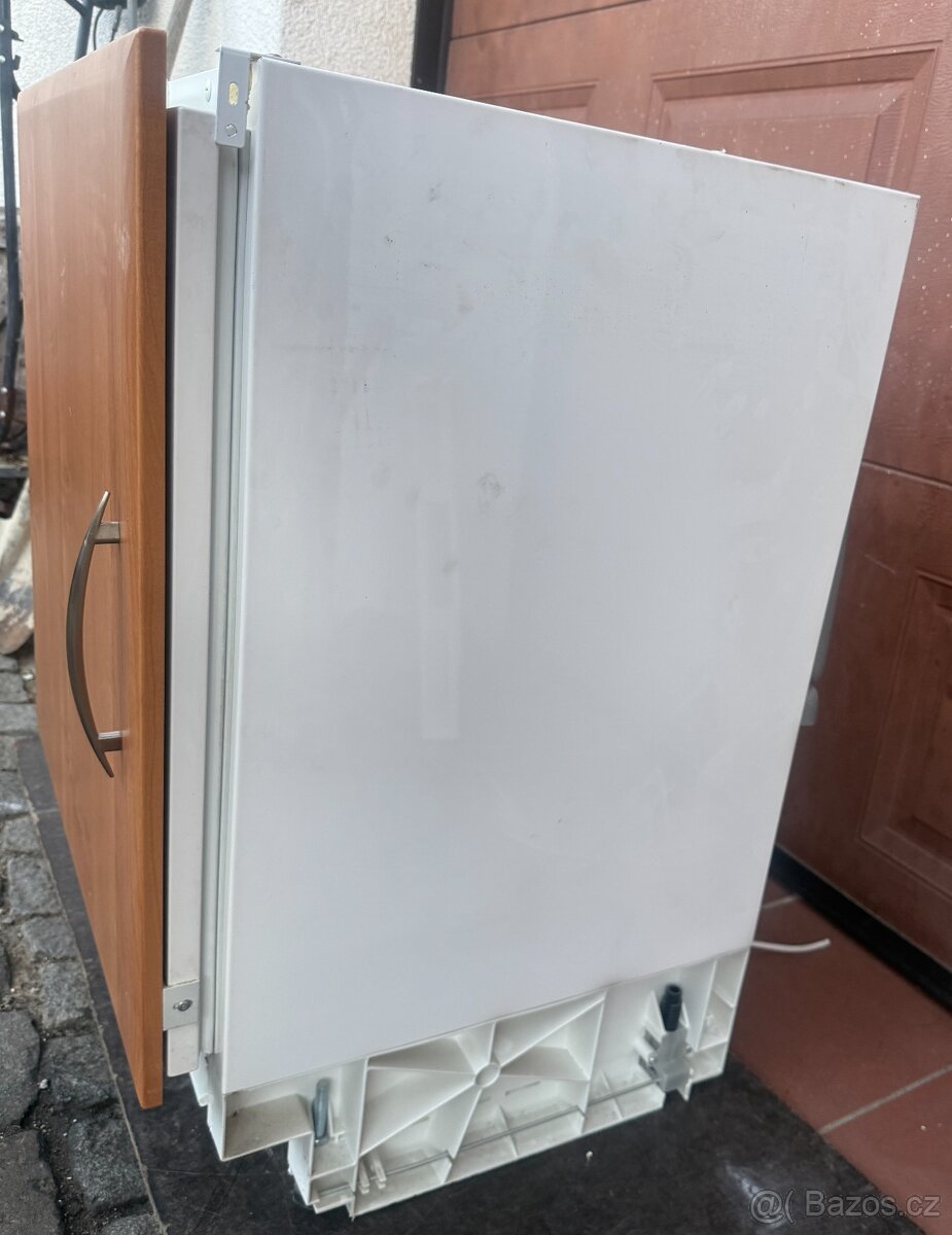 Šupl. vestavný mrazák AEG ARCTIS U 86050-4i - 5