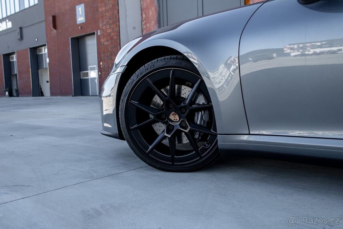 Porsche 911 | 992.2 - 5