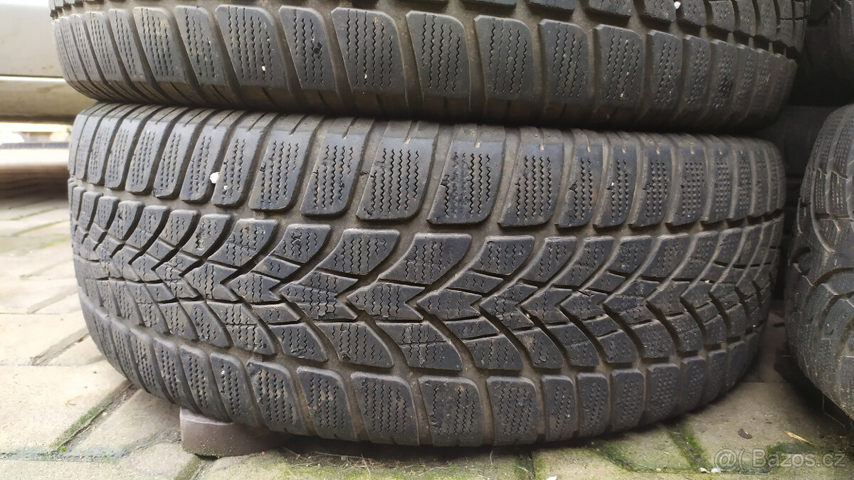 205/60 R16 92H Dunlop M+S - 5