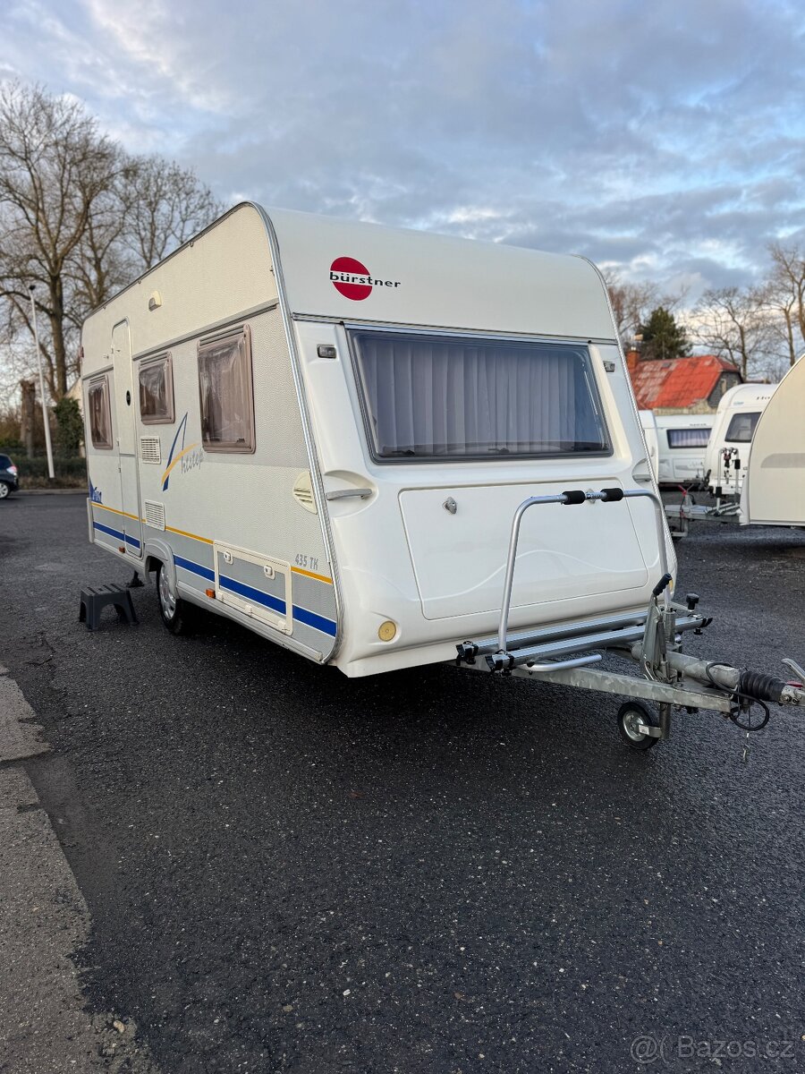 Bürstner FUN 435 TK ~ Pevná postel - 5