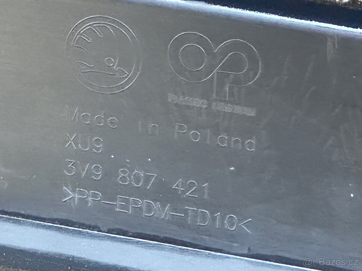 Zadní nárazník na Superb 3 combi facelift - 5