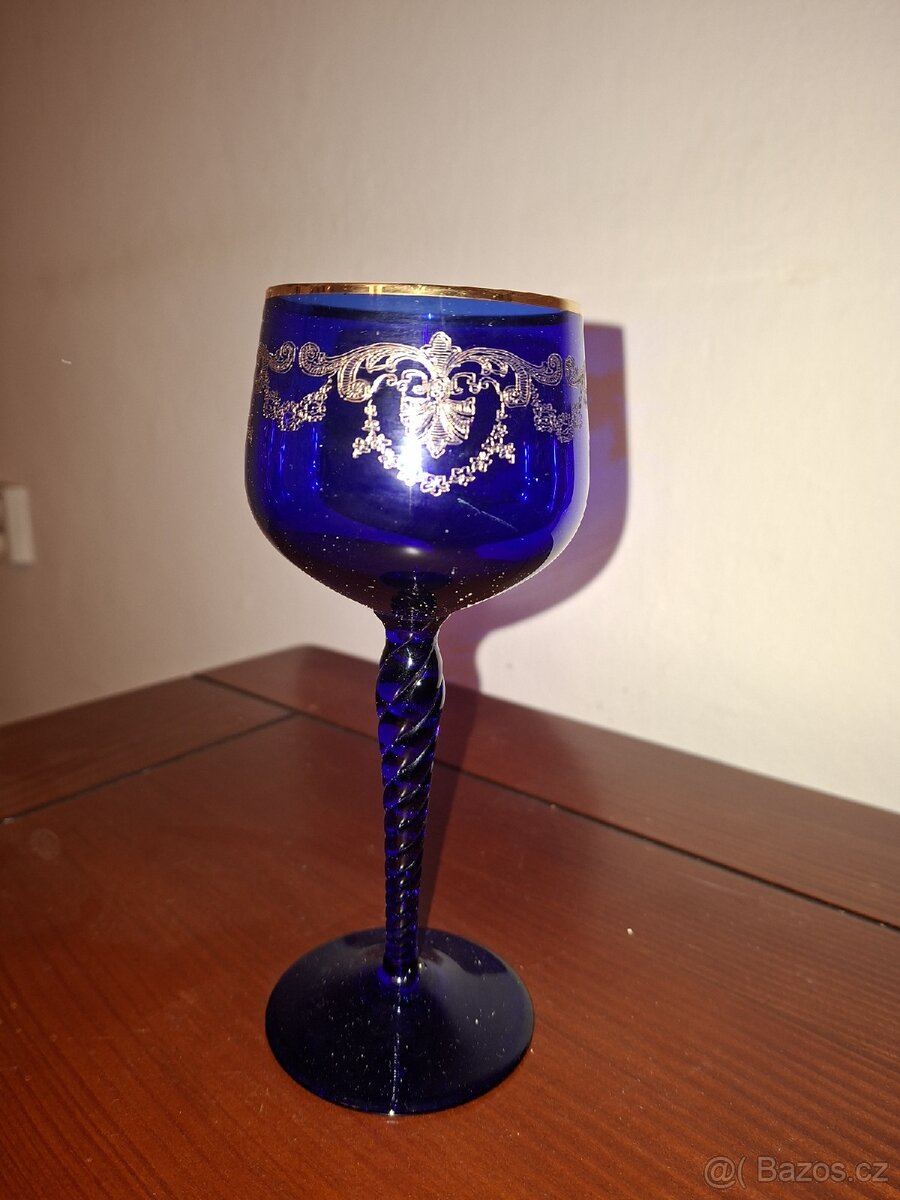 Sklenice a hrnečky - 5