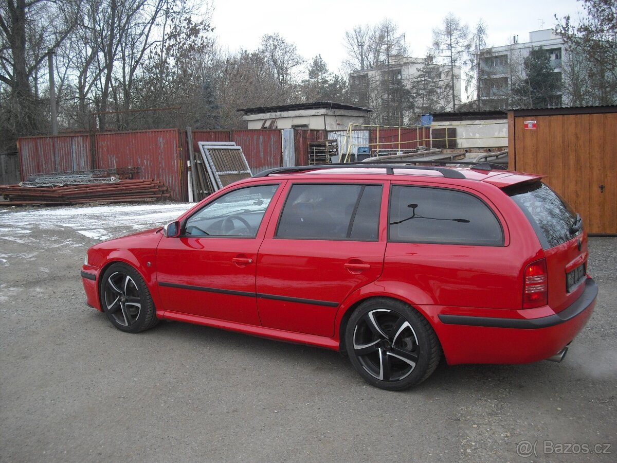 Skoda Octavia RS Kombi - 5