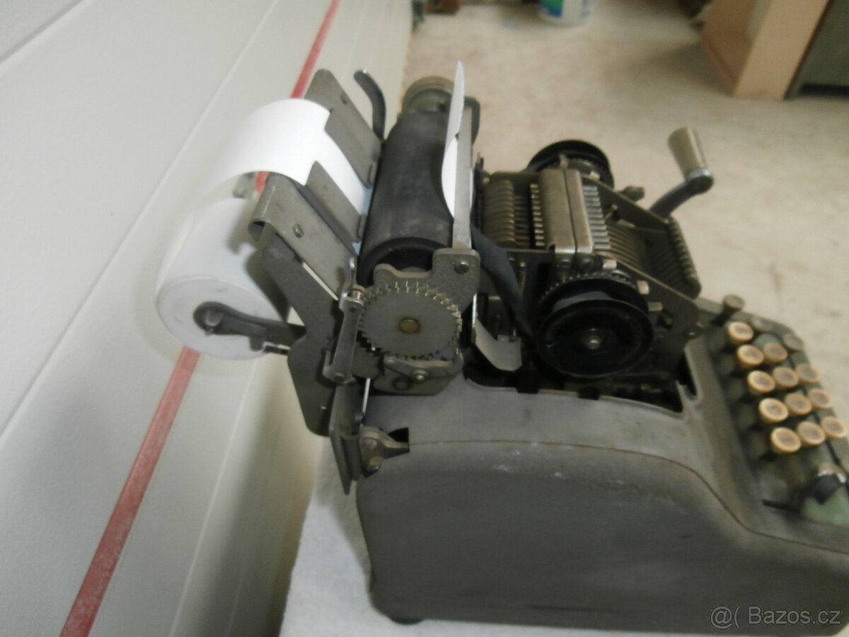 Počítačka mechanická starožitná ASTRA za 1.500 kč - 5