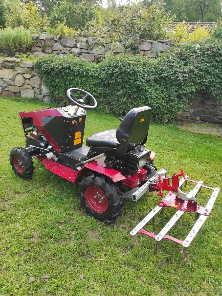 Malotraktor Dakr FD-5 + příslušenství - 5