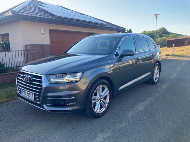AUDI Q7 3.0 TD S-Line - 5