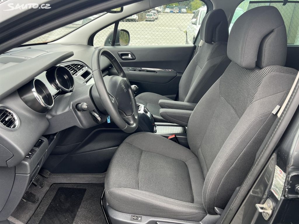 🚗 Peugeot 5008 2.0HDi NAVI KAMERA TAŽNÉ ALU - 5