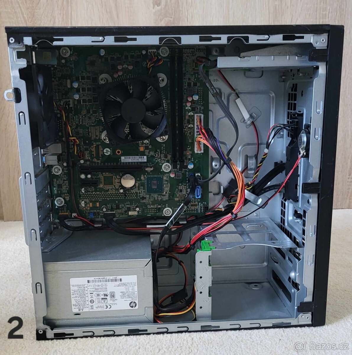 Stolní počítač - 4ks - 5