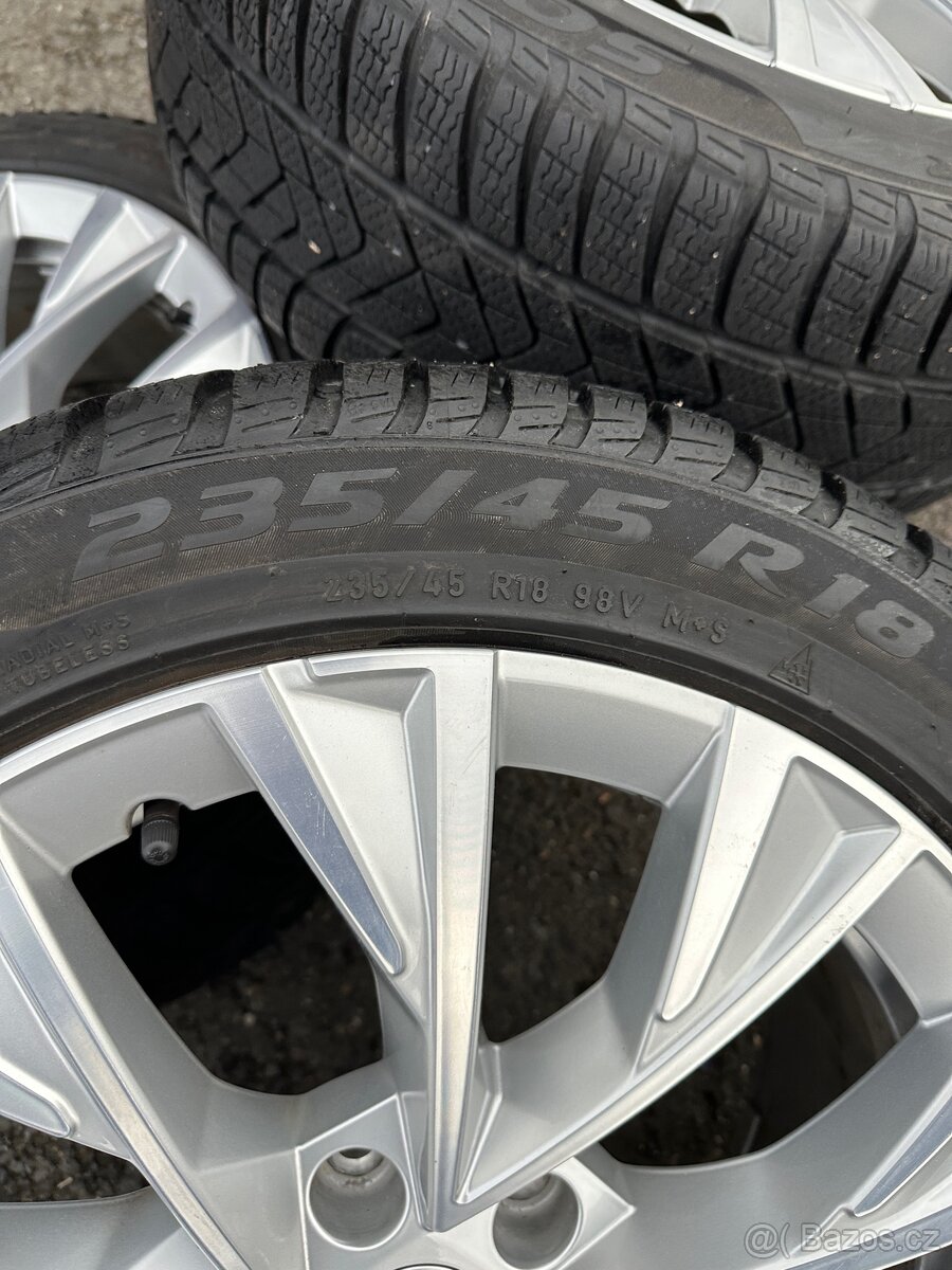 Zimní kola Skoda Superb 4 R18 - 5
