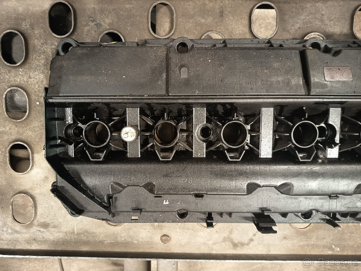 BMW E46 VÍKO VENTILŮ M54 - 5