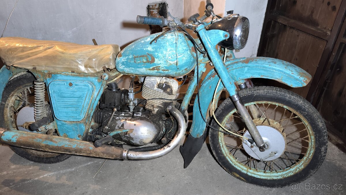 Iž planeta 2 , Iž 350, Ural, Dněpr - 5