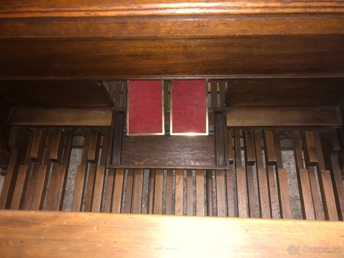 PRODÁM DVOUMANUÁLOVÉ HARMONIUM S PEDÁLEM - 5