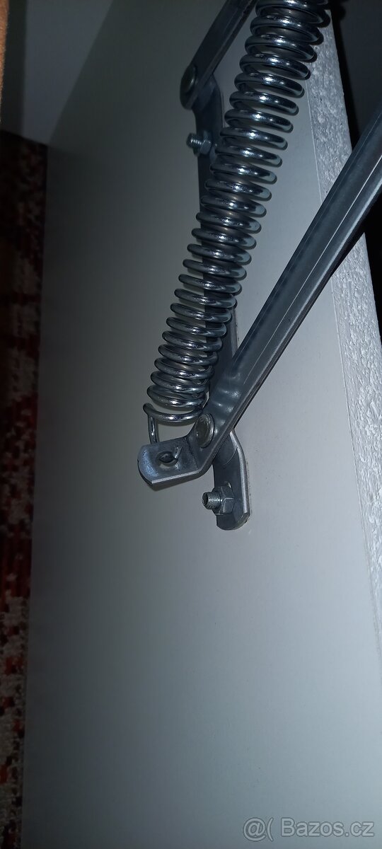 Postel s úložným prostorem + noční stolek - 5