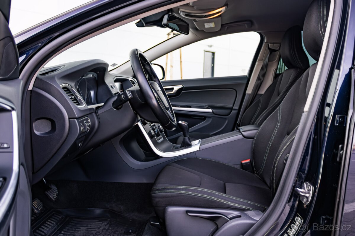 Volvo V60 D2 2.0 88kW Momentum - 5