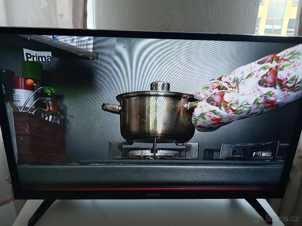 Televize značky Hisense 80cm není Smart - 5