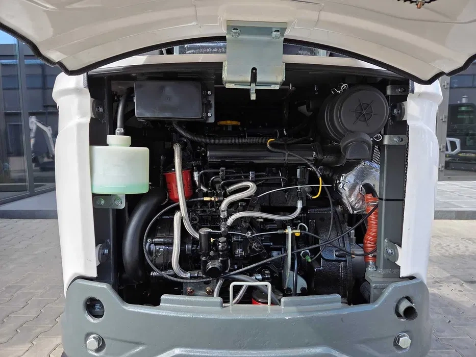 Minibagr XTM X15 bez kabiny - 5