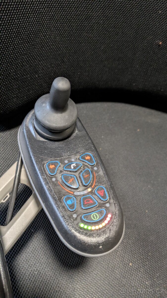 Invalidni elektricky vozik Sango Advanced R - 5