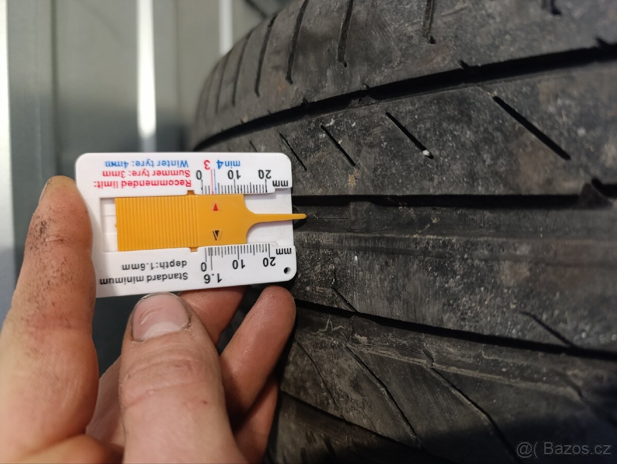 Pneu 215/50 R17 letní - 5