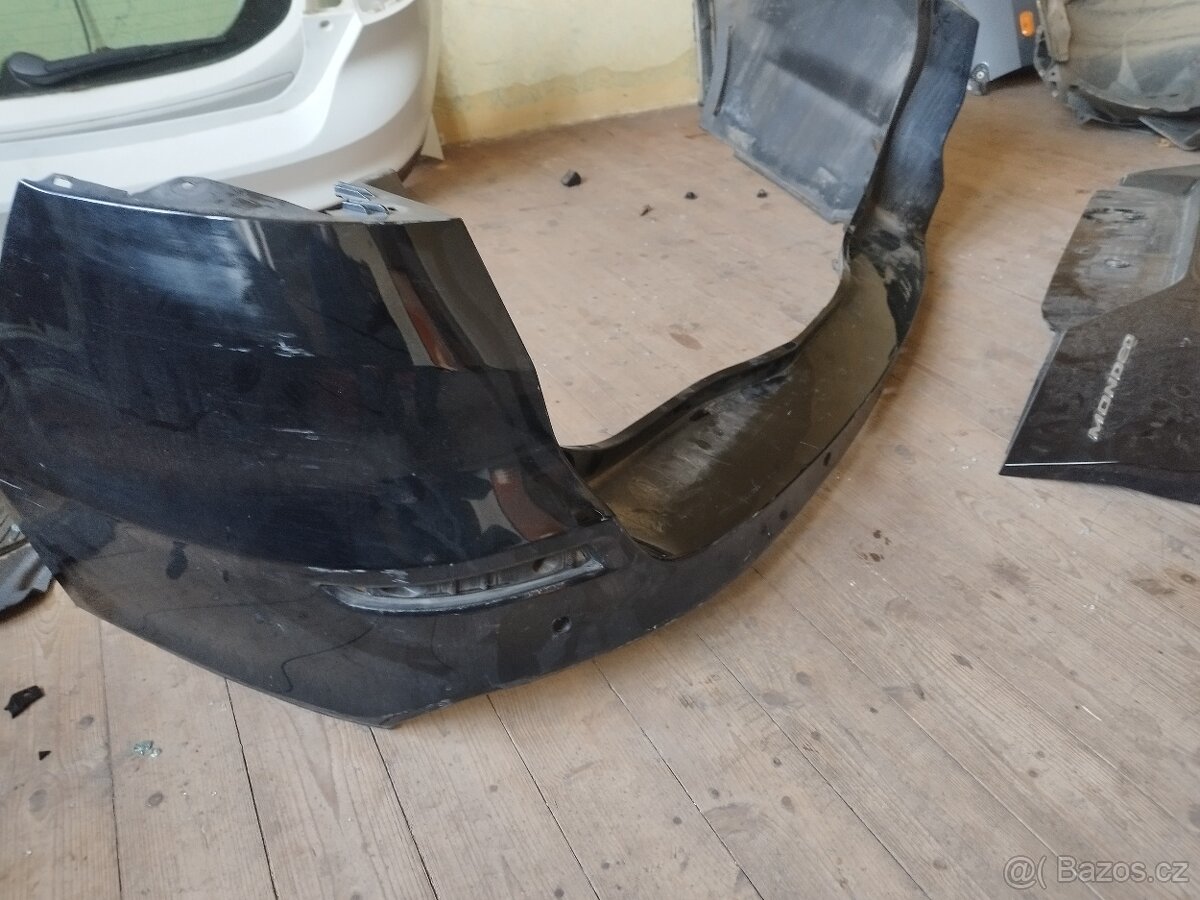 Prodám díly na Mondeo mk5 kombi - 5