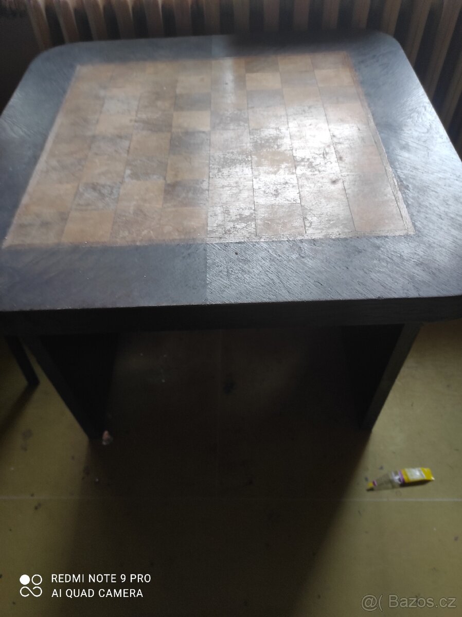 Šachový stolek intarzovaný - 5