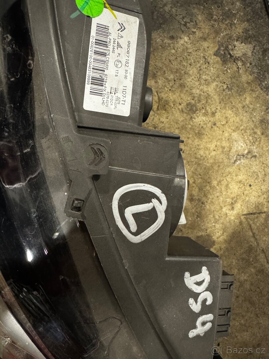 Světlomet citroen DS4 - 5