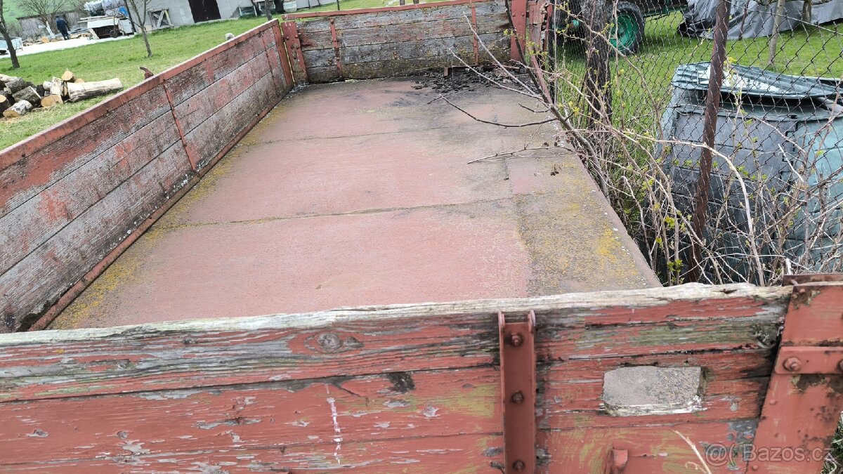 Vlečka 3,5t sklopka - 5