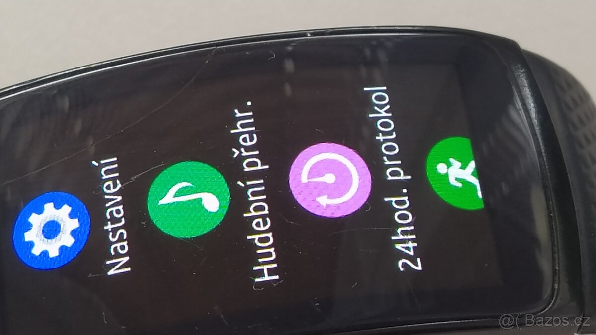 Samsung Gear fit2 pro - chytrý náramek - 5