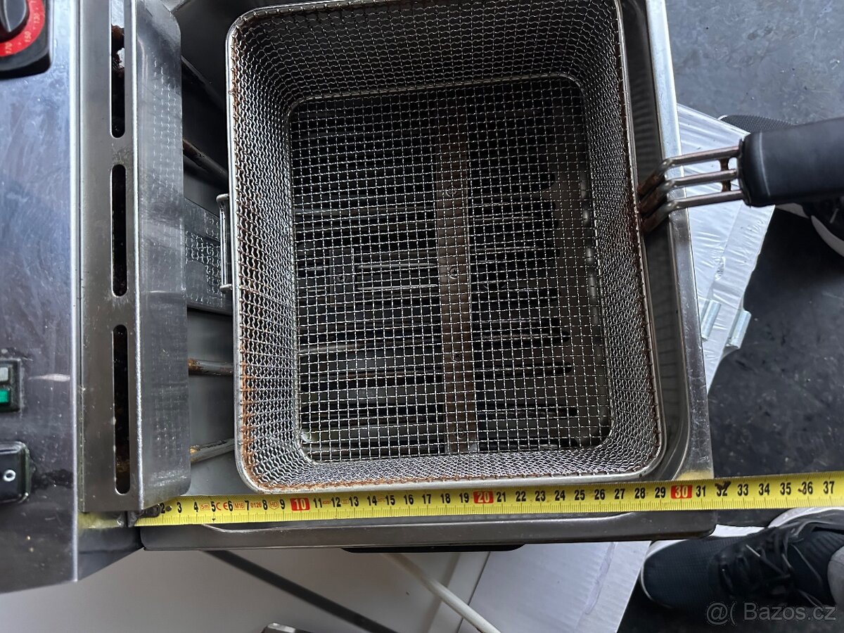 Nerezová Fritéza - 5