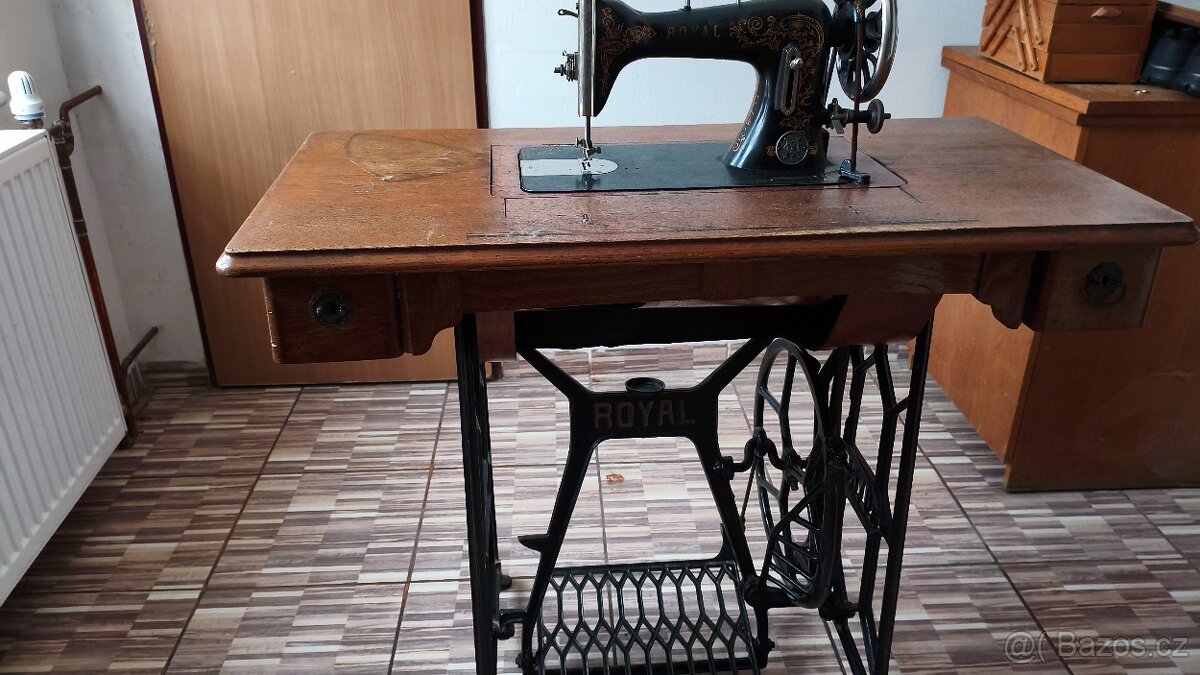 Šicí stroj Royal - 5