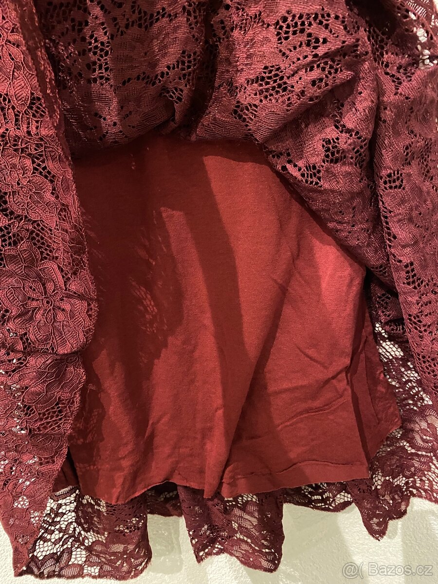Vínové krajkové šaty - 5