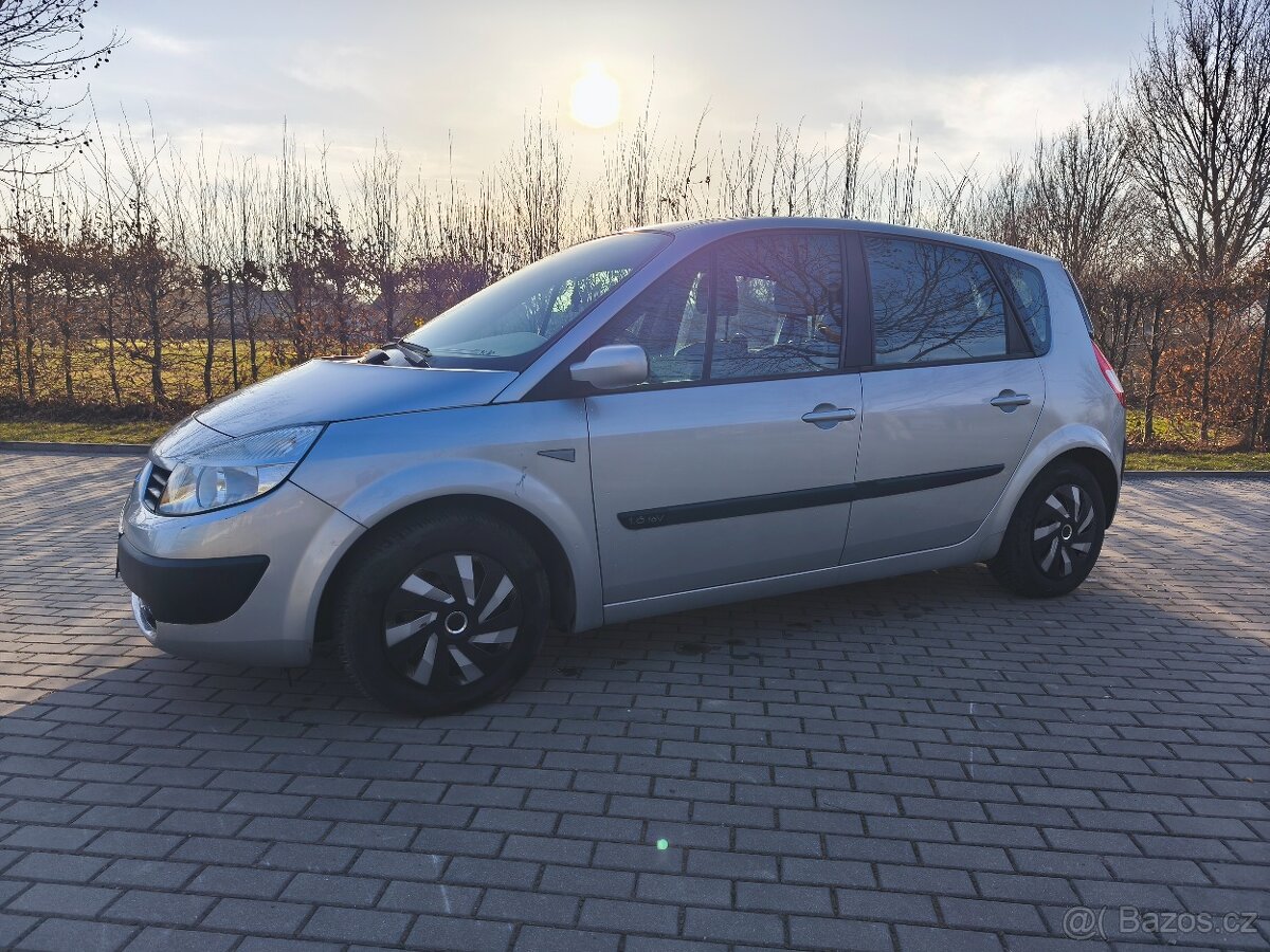 Renault Scénic 1.6 16 v Avantage - 5