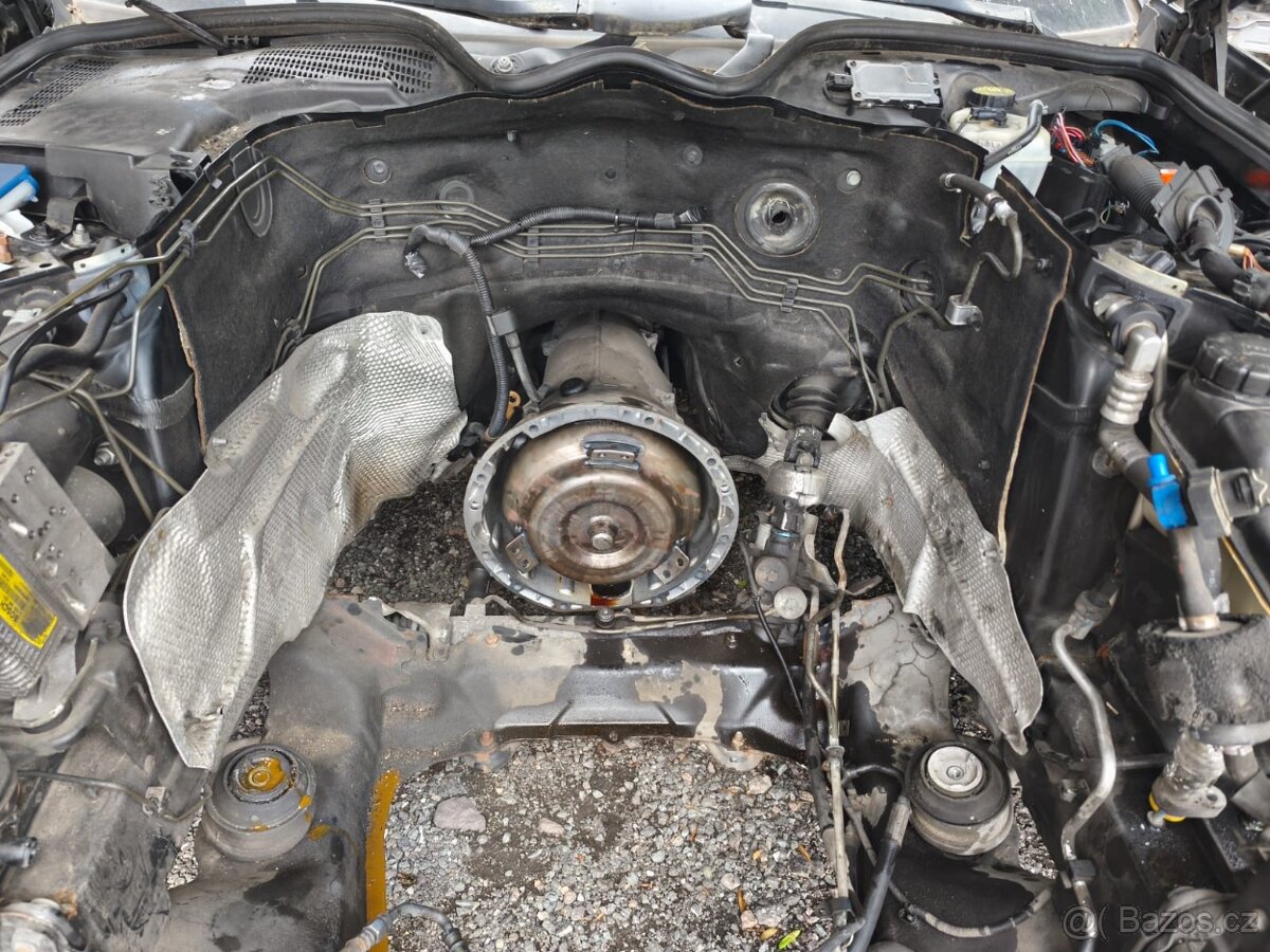 Mercedes-Benz E 350 4MATIC - 5