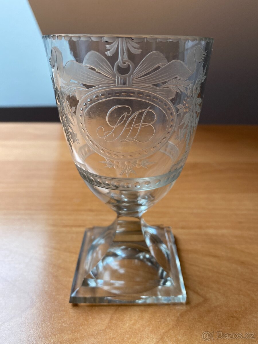 Sběratel nabízí staré empírové sklo - 5